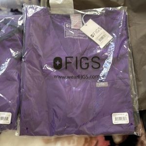 Woman’s digital grape Catrina top and woman’s digital grape Zamora jogger pants